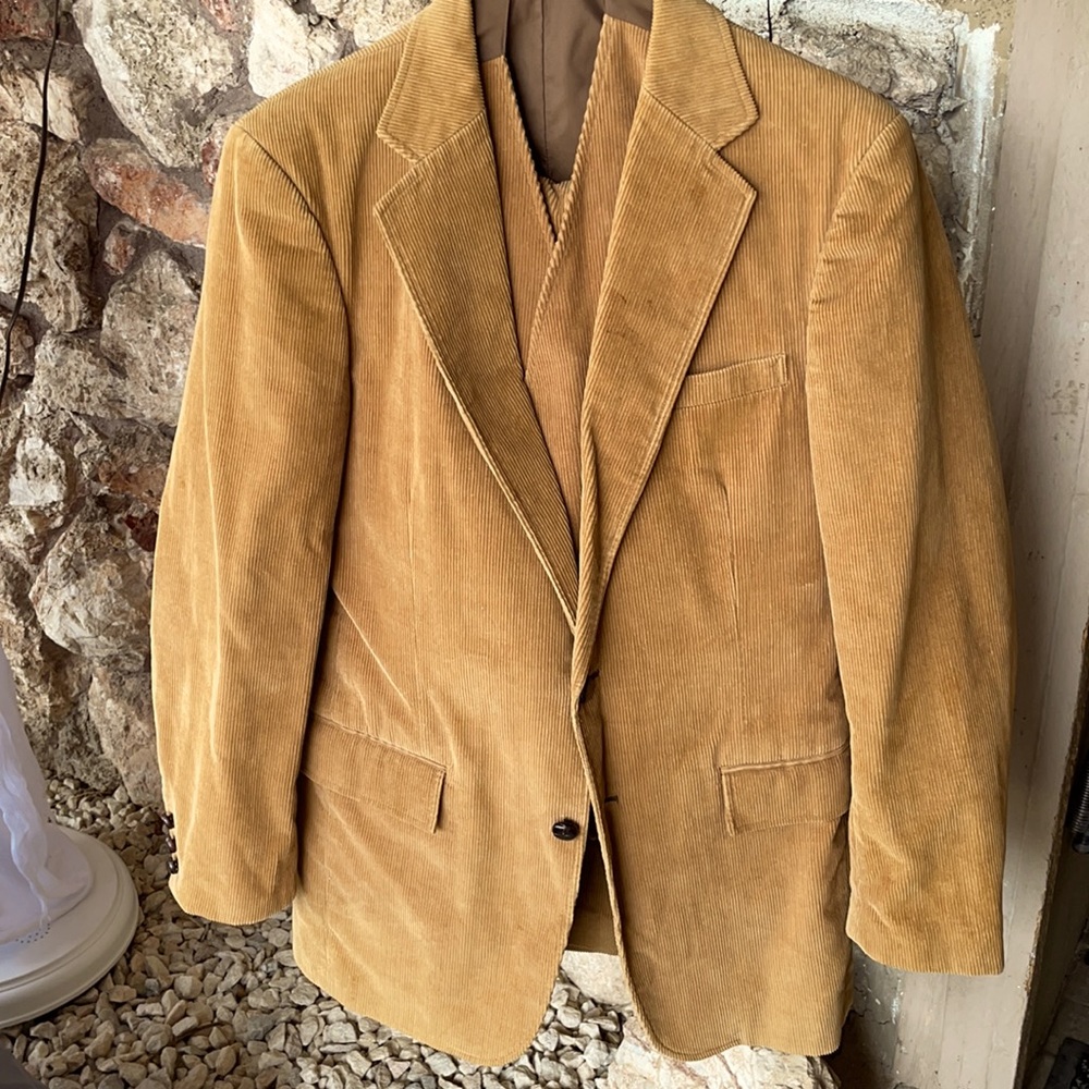 Vintage, Retro brown/tan  corduroy 3 piece men’s suit